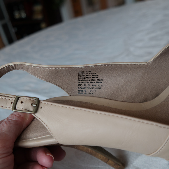 Apt 9 Nude Peep Toe Heel - Picture 4 of 6